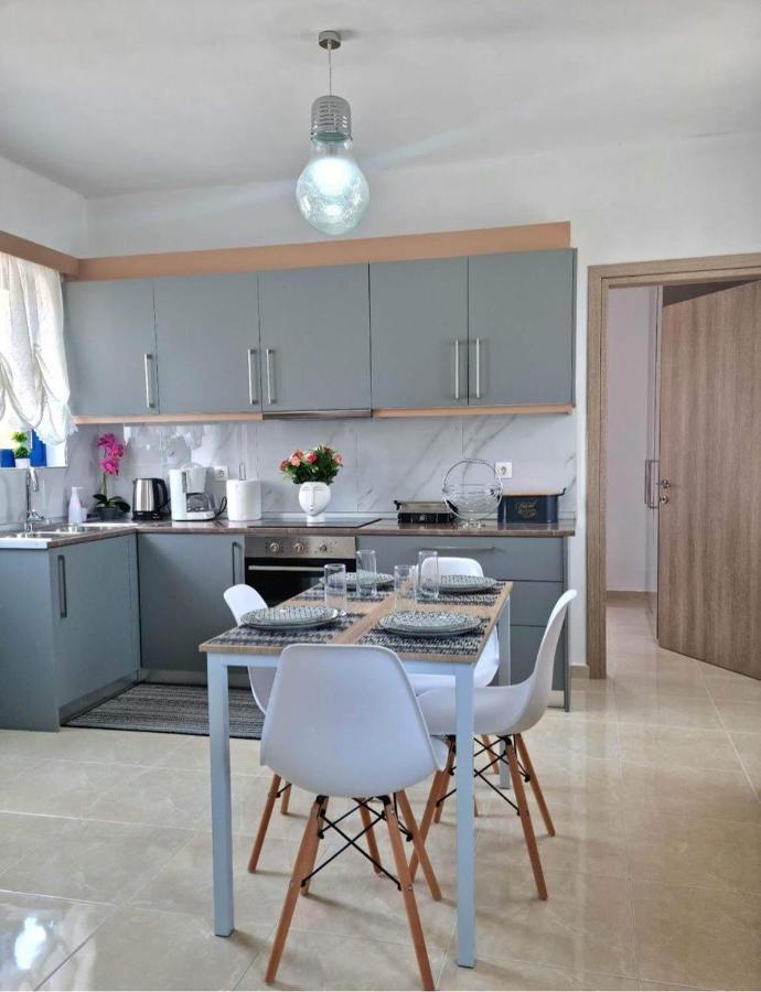 Dionysia Apartments Livadia  المظهر الخارجي الصورة